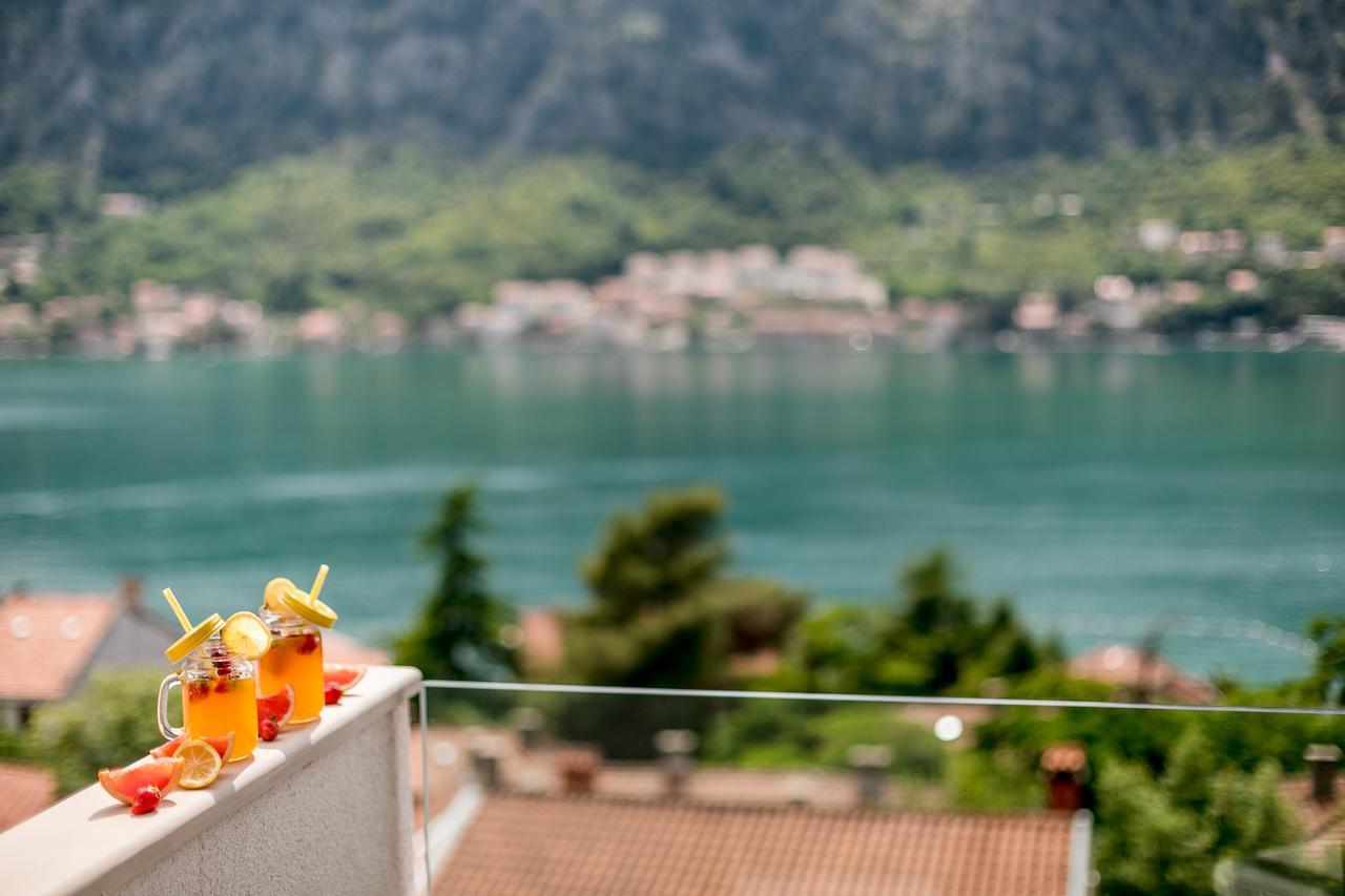 Apartments Magic Sea View Kotor Exterior foto